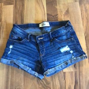 Size 3 Hollister jean shorts